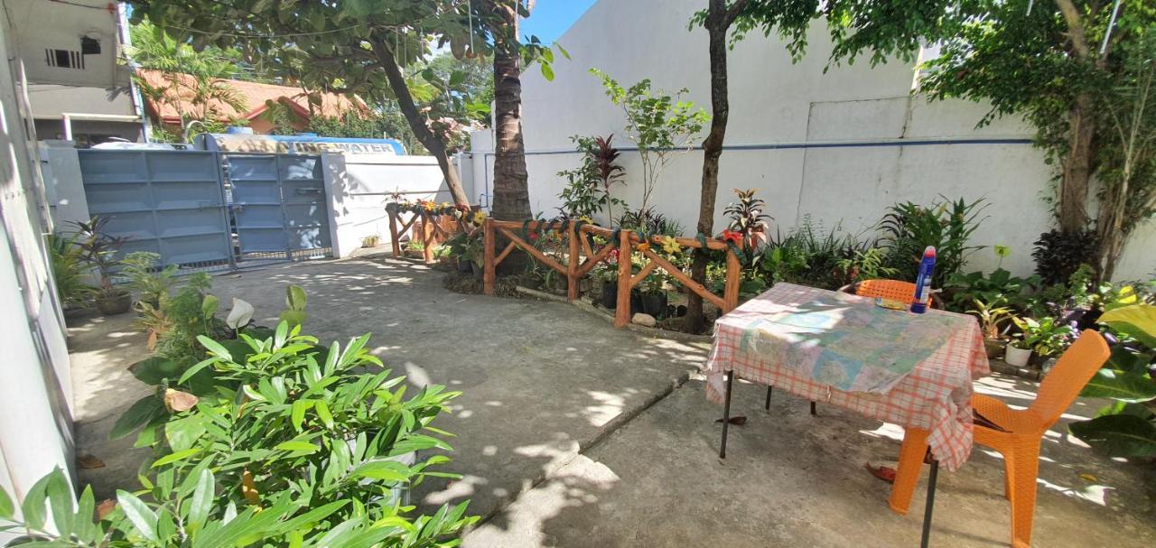 House For Rent Iloilo Arevalo 빌라 외부 사진